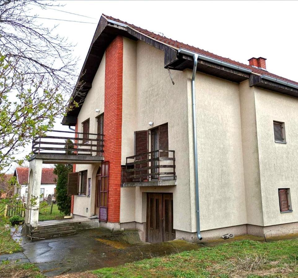 Vila Milica Кралево Экстерьер фото